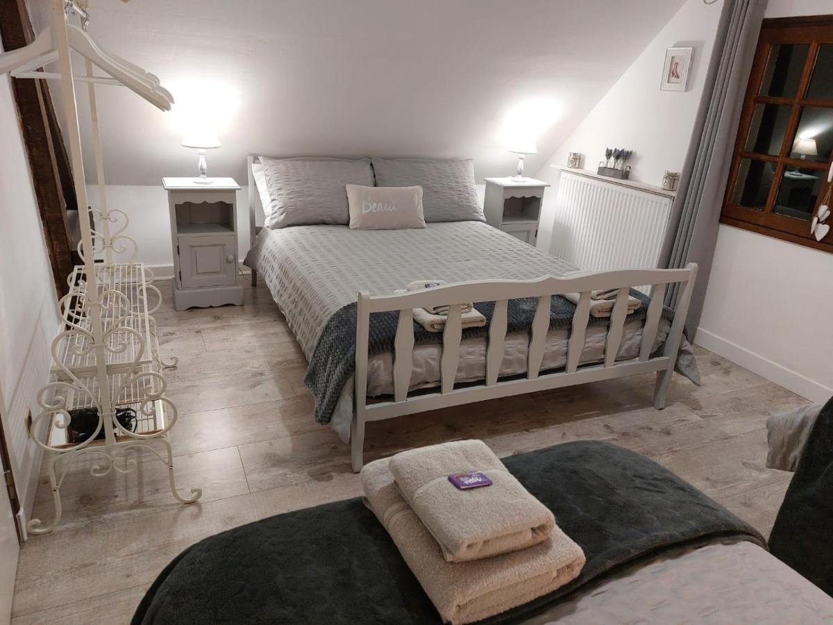 Les Gages Villa Brece  Екстериор снимка
