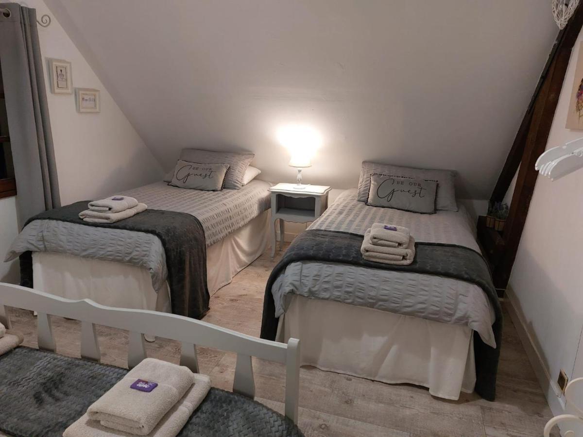 Les Gages Villa Brece  Екстериор снимка